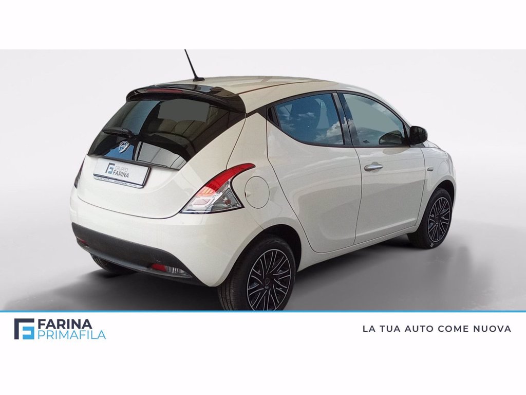 LANCIA Ypsilon 1.0 firefly hybrid oro s&s 70cv